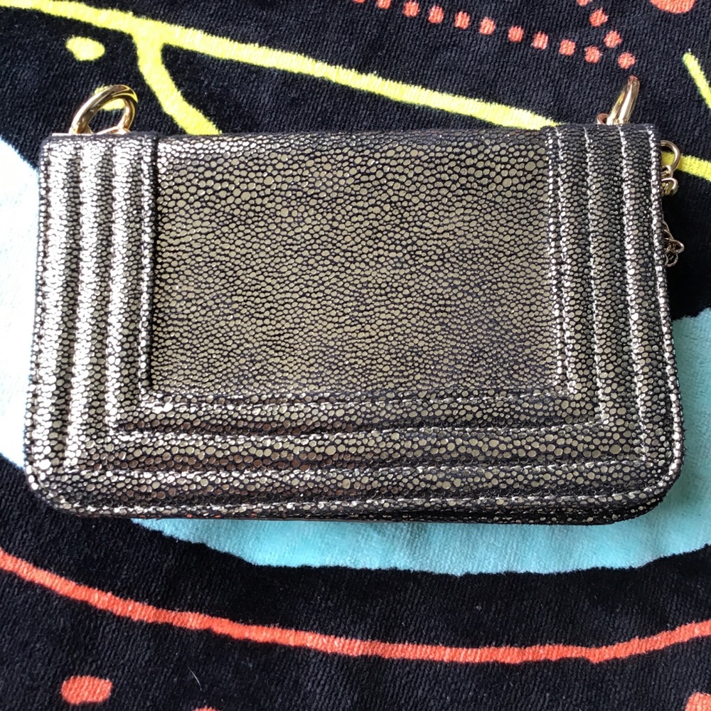 Urban Expressions Convertible Clutch Crossbody bag - Picture 2 of 8
